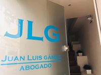Puerta JLG